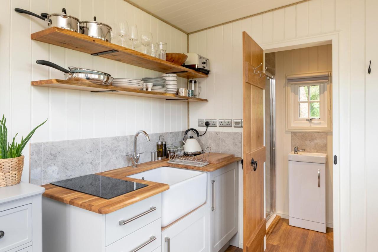 Secluded Lodge With Spectacular Views And Hot Tub! Bath Exterior foto